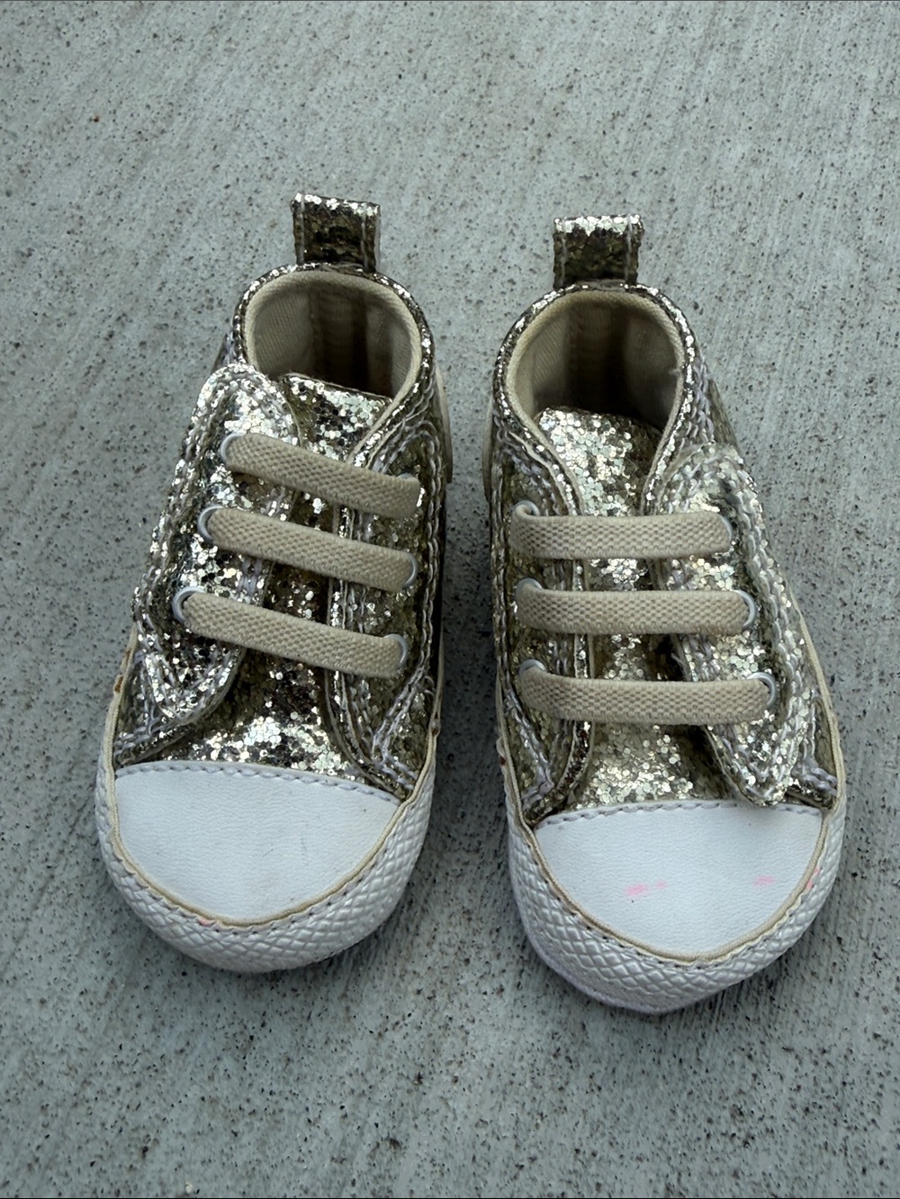 Converse Baby Gold Sparkly Crib Shoes Velcro Closure Size US 1